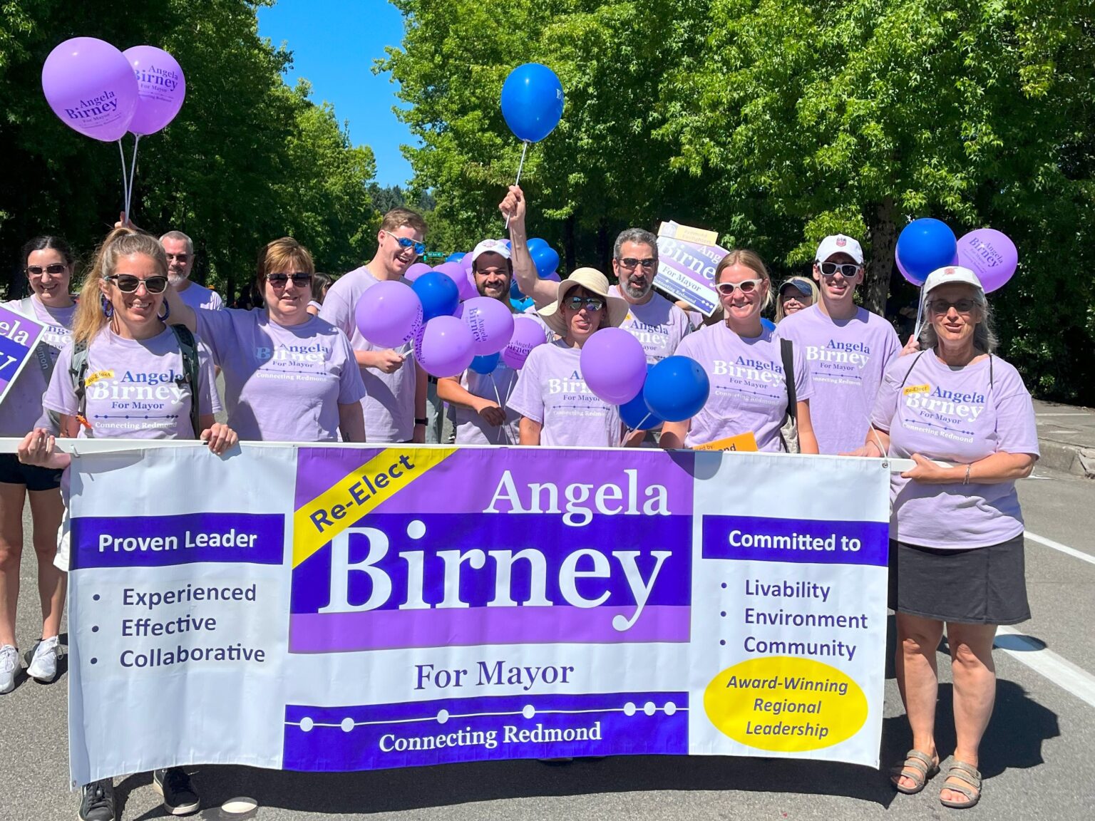 Derby Days Parade group photo of Angela's supporters